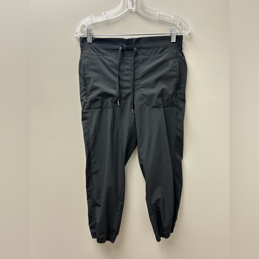 Apana Black Cropped Athletic Joggers